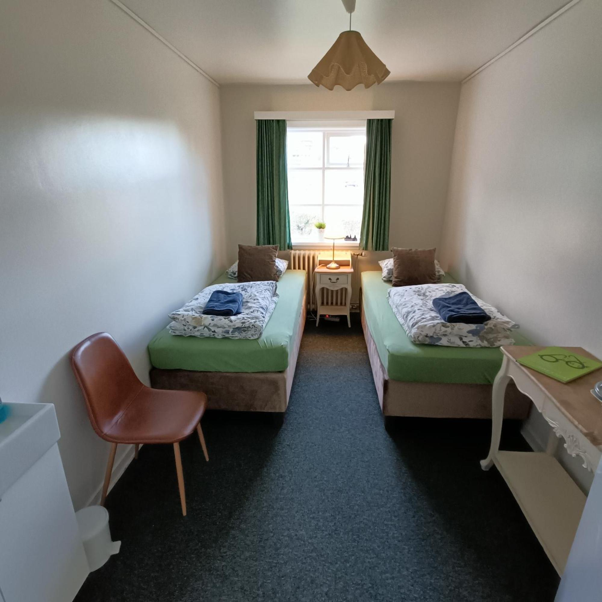 Arsalir Guesthouse Vik B&B Pokój zdjęcie
